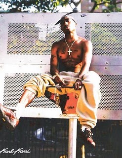 Karl Kani Tupac Model